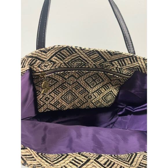 Woven Straw Geometric Tote Black/Tan - Picture 6 of 7
